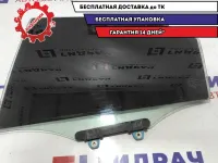 Стекло двери задней левой Honda Civic 5D 73450-SMG-E00.