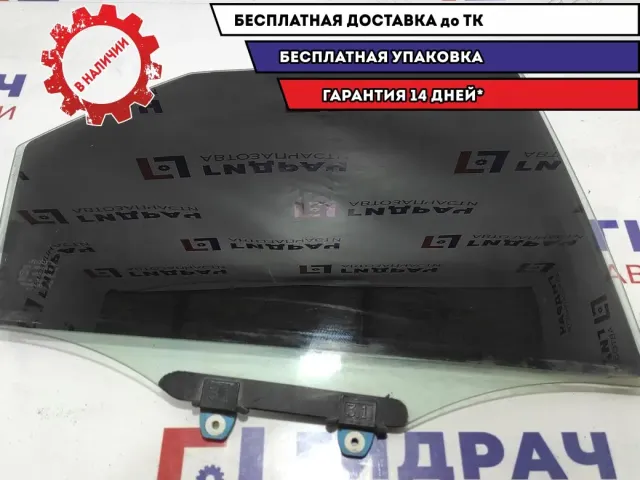 Стекло двери задней правой Honda Civic 5D 73400-SMG-E00.