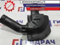 Резонатор воздушного фильтра Honda Civic 5D 17230-RSA-G00. Дефект крепления.