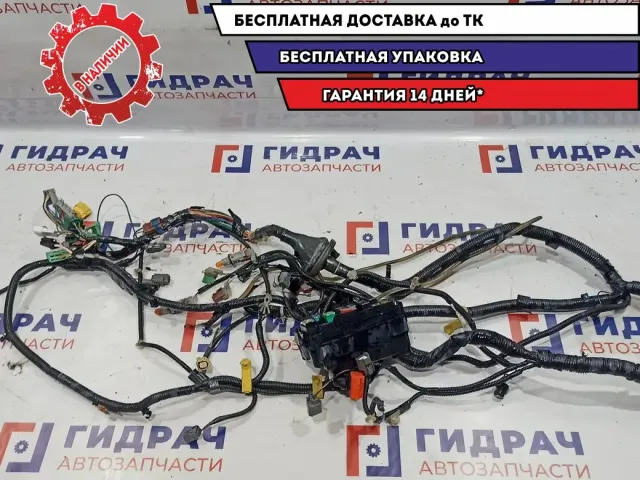 Проводка подкапотная Honda Fit .