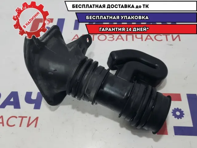 Воздухозаборник наружный Honda Fit 17250-PWA-000.