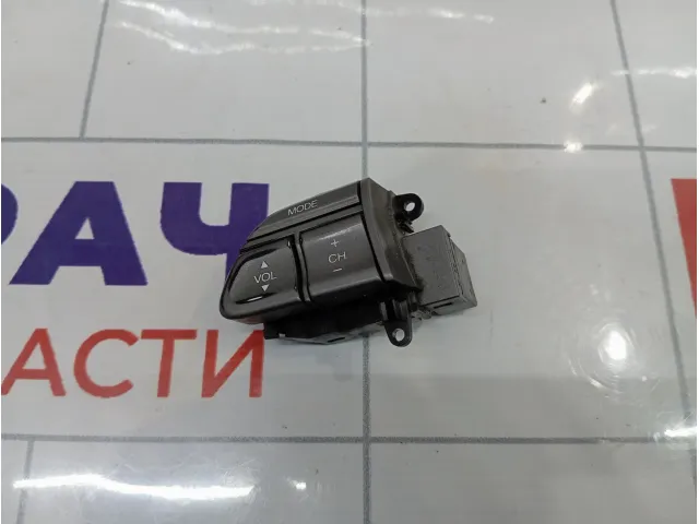 Блок кнопок в рулевое колесо Honda Pilot (YF4) 35880SZAA01ZA