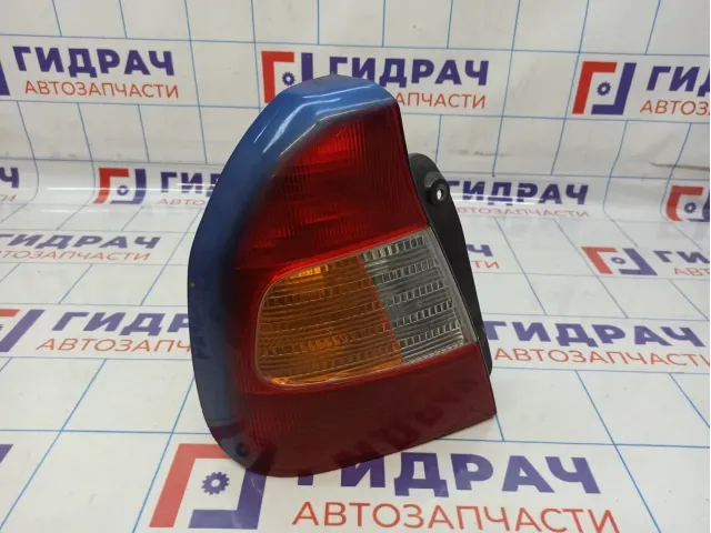 Фонарь задний левый Hyundai Accent (LC) 92402-25020