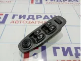 Блок управления стеклоподъемниками Hyundai Accent (LC) 9357025000YN
