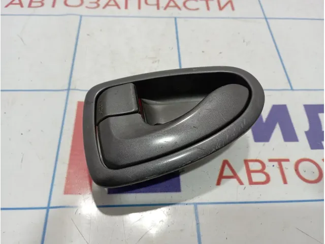 Ручка двери внутренняя левая Hyundai Accent (LC)