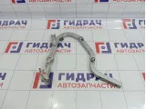 Петля крышки багажника левая Hyundai Accent (LC) 79210-25000