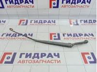Поводок стеклоочистителя передний правый Hyundai Accent (LC) 98320-25000