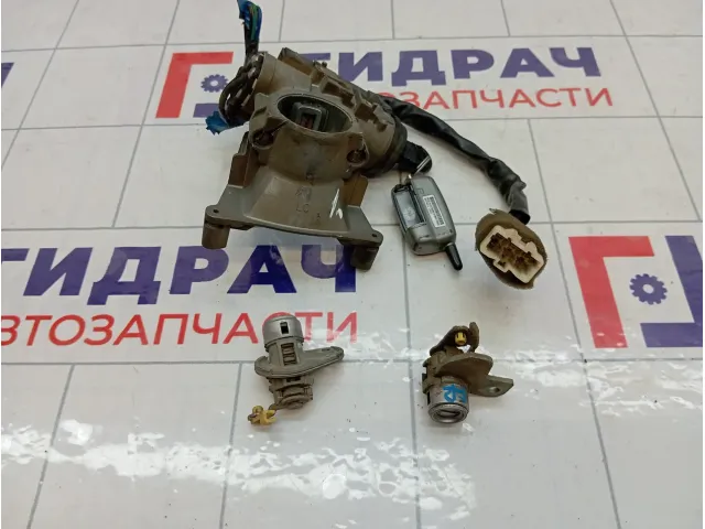 Замок зажигания Hyundai Accent 9544025050