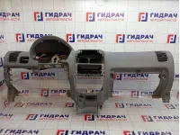 Торпедо Hyundai Accent