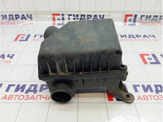 Корпус воздушного фильтра Hyundai Accent