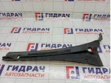 Решетка под лобовое стекло (Жабо) левая Hyundai Accent 8615025001