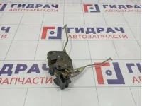 Замок двери передней правой Hyundai Accent (LC) 81320-25000