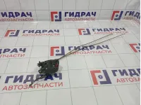 Замок двери задней правой Hyundai Accent (LC) 81420-25000