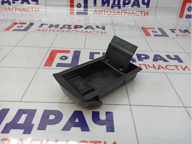 Пепельница передняя Hyundai Accent (LC) 84555-25000