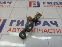 Ручка открывания багажника Hyundai Accent (LC) 81570-22012