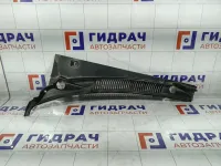 Решетка под лобовое стекло (Жабо) левая Hyundai Accent 8615025001