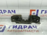 Кожух замка капота Hyundai Accent 8119325010