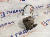 Суппорт тормозной передний правый Hyundai Accent 5818125A00