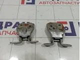Петли двери передней левой Hyundai Accent (LC)