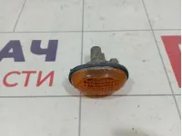 Повторитель на крыло Hyundai Accent (LC) 92303-25000