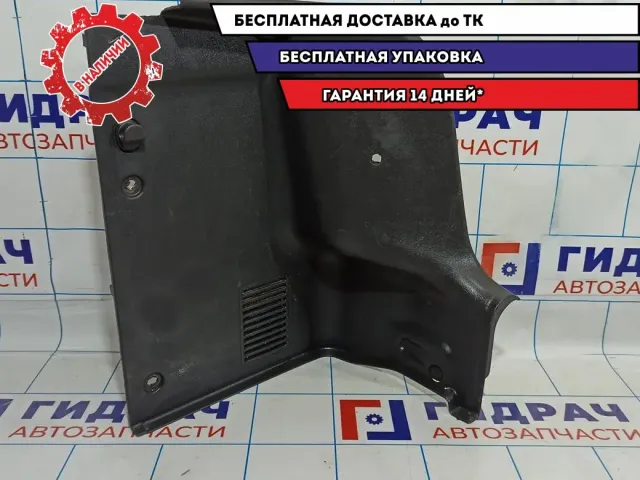 Обшивка багажника правая Hyundai Accent 2 8576025201AQ. Царапины.