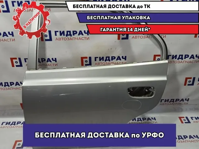 Дверь задняя левая Hyundai Accent 2 7700325030. Царапины.