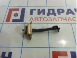 Ограничитель двери передней левой Hyundai Accent 2 .