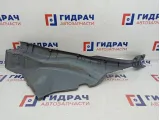 Обшивка стойки задняя правая нижняя Hyundai Accent 2 85890-25000. Царапины, потертость.