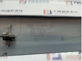 Обшивка стойки задняя правая верхняя Hyundai Accent 2 85860-25000. Потертость.