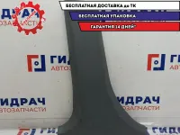 Обшивка стойки средняя левая нижняя Hyundai Accent 2 85835-25200. Царапины, потертость.