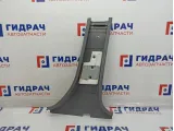 Обшивка стойки средняя левая нижняя Hyundai Accent 2 85835-25200. Царапины, потертость.