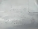 Обшивка стойки средняя левая нижняя Hyundai Accent 2 85835-25200. Царапины, потертость.