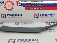 Обшивка стойки передняя левая Hyundai Accent 2 85810-25150. Царапины.