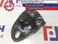 Крюк буксировочный передний правый Hyundai Accent 2 .