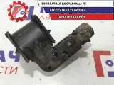 Опора двигателя правая Hyundai Accent 2 21810-25010.
