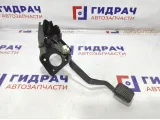 Педаль тормоза Hyundai Accent 2 32810-25020.