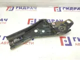 Кронштейн передней балки левый Hyundai Accent 2 62480-25000.
