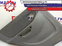 Обшивка двери задней левой Hyundai Accent 2 8330125010MN. Под электростеклоподъемник. Царапины.