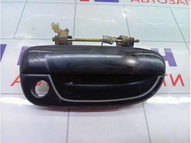 Ручка двери наружная передней правой Hyundai Accent 8266025000
