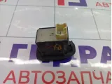 Кнопка стеклоподъемника заднего Hyundai Accent 9358025010