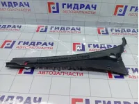 Решетка под лобовое стекло (Жабо) левая Hyundai Accent 8615025000