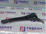 Решетка под лобовое стекло (Жабо) левая Hyundai Accent 8615025000