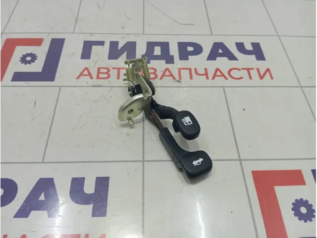 Ручка открывания лючка бензобака Hyundai Accent 8157022012