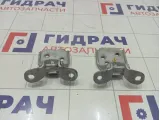 Петли двери передней правой Hyundai Accent