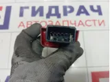 Кнопка аварийной сигнализации Hyundai Accent 9379025000