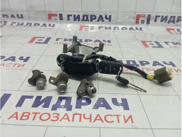 Замок зажигания Hyundai Accent 8190025A80
