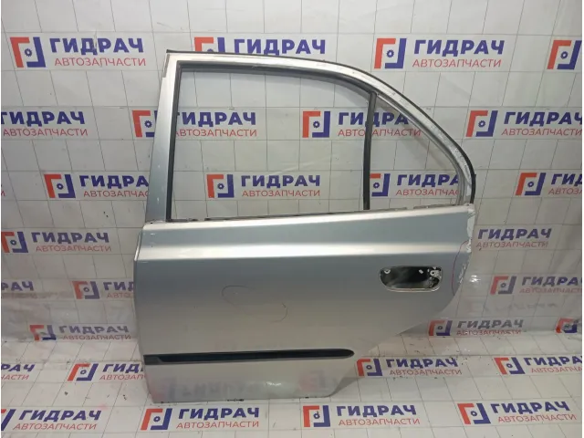 Дверь задняя левая Hyundai Accent 7700425030