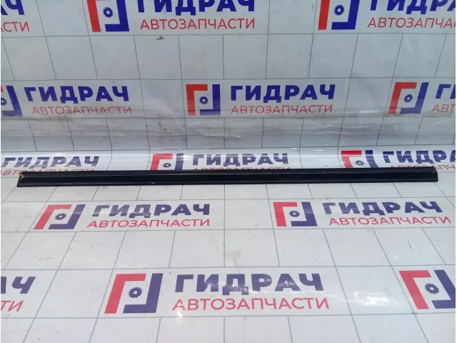 Накладка двери передней левой Hyundai Accent (LC) 8772125000CA