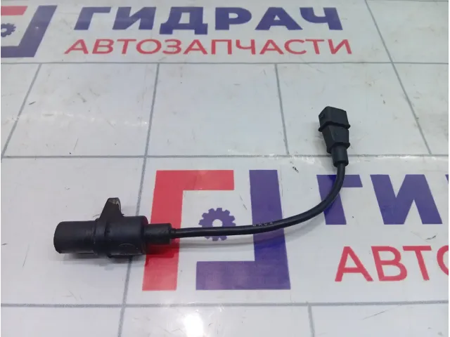 Датчик положения коленвала Hyundai Accent (LC) 3918022600