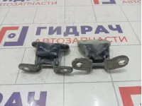 Петли двери задней правой Hyundai Accent (LC)